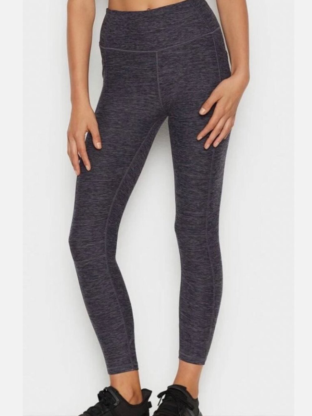 NWT Victoria Secret High Rise Incredible Studio Leggings Black/Tornado Size 12